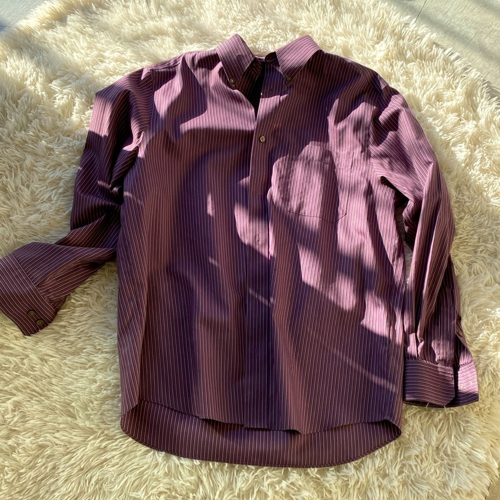 EDDIE BAUER MEN’S PURPLE STRIPED OXFORD CLASSIC FIT WRINKLE FREE SHIRT S…
